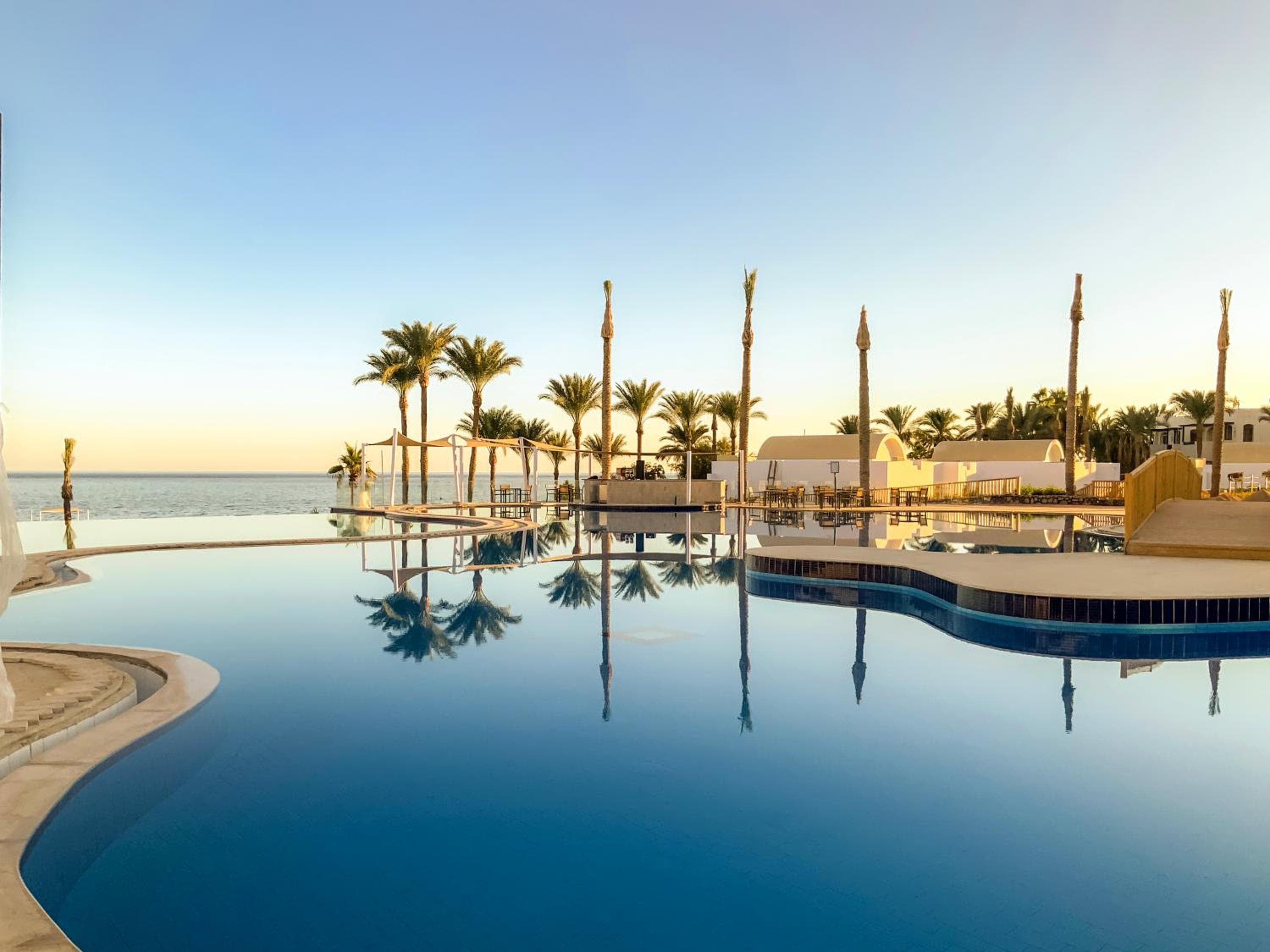 Sunrise Diamond Beach Resort