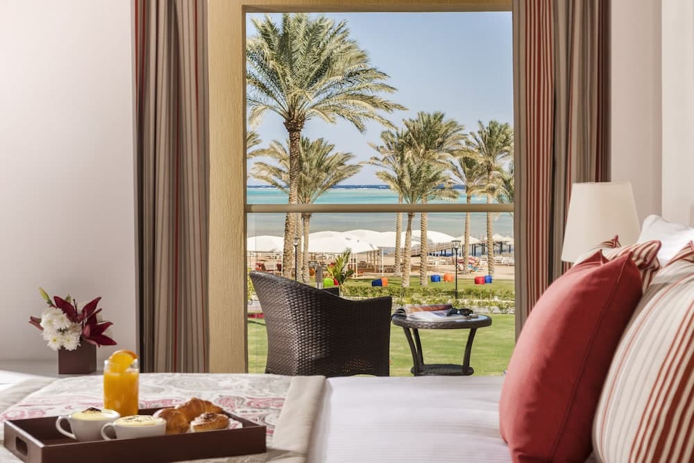 Premium Room, 1 King Bed