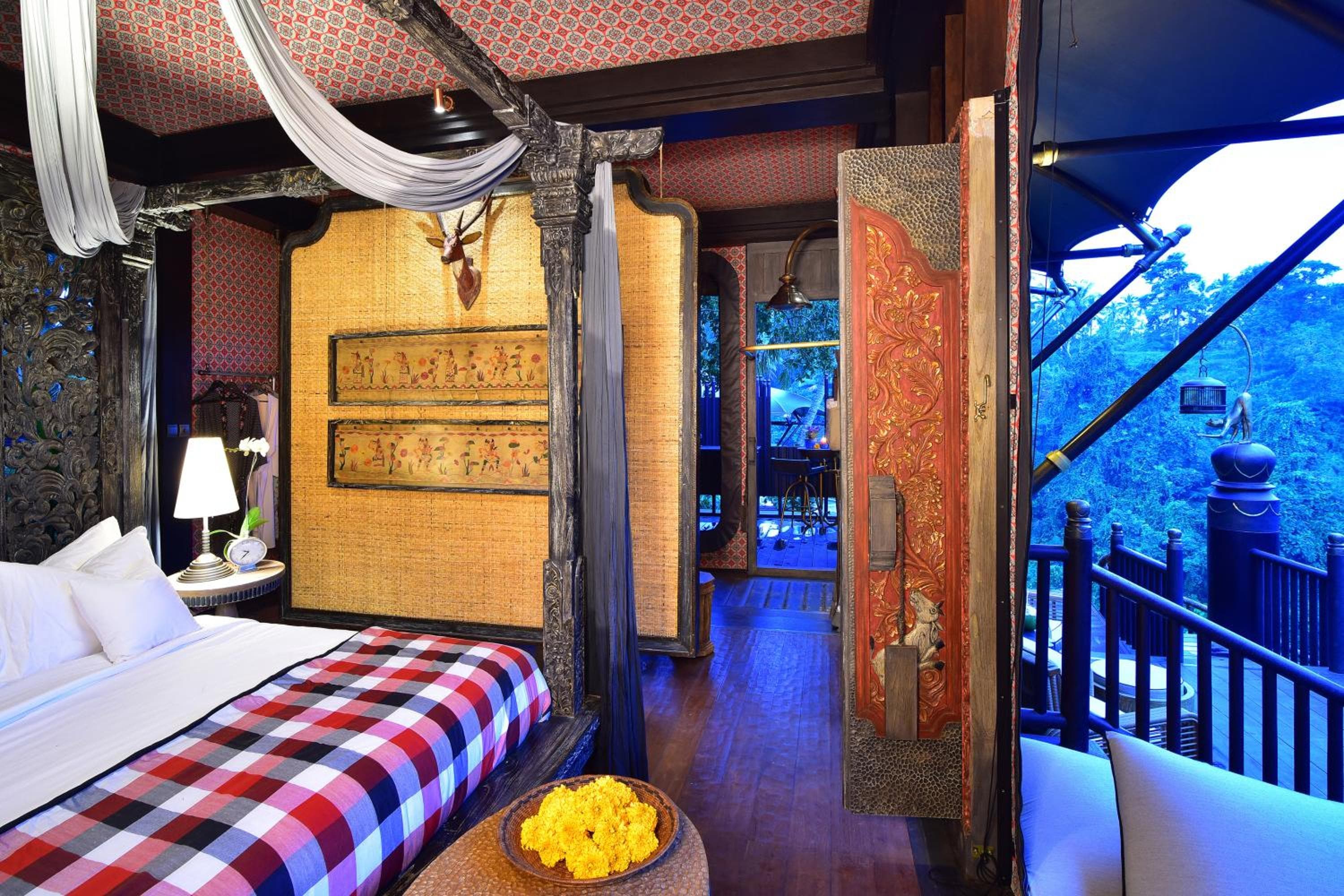 River Tent - King Room with Free Benefit